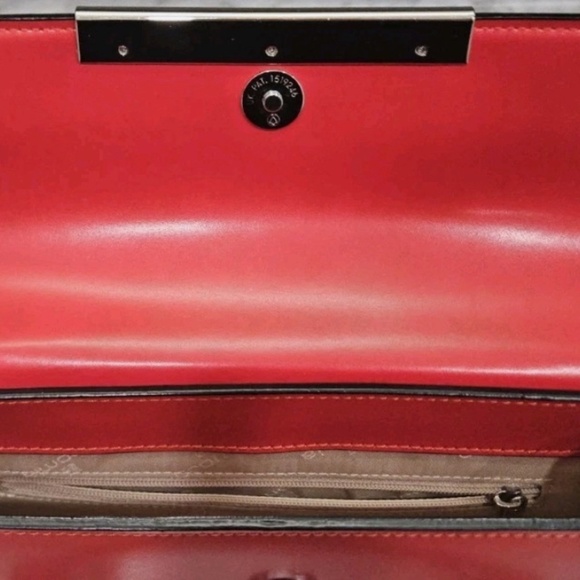 CYBER SPECIAL Red Italian Leather Cromia Handbag - Picture 5 of 12